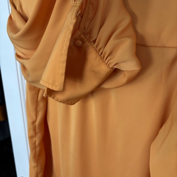 NWOT Banana Republic Mustard Blouse - Picture 7 of 7